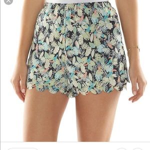 Lauren Conrad Scallop Hem Soft Shorts